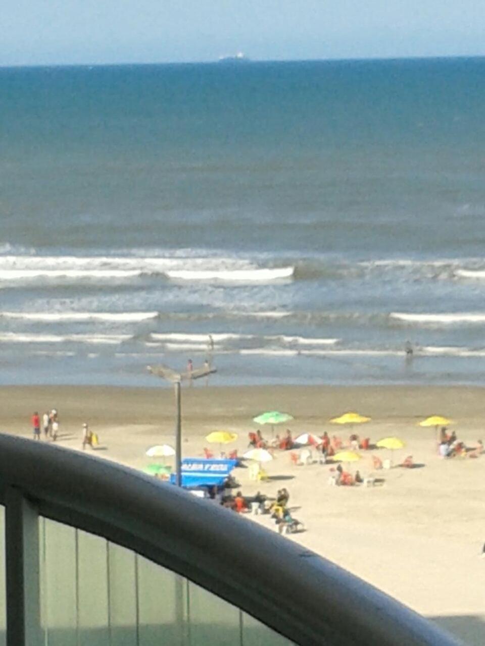 Frente Mar Piscina Churrasqueira Wifi Garagem Portaria 24Hs Apartament Solemar Zewnętrze zdjęcie